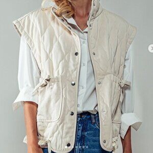 Urban Daizy Fresh Air Quilted Vest w/ Stand Neck and Bow Detail - Womens Large